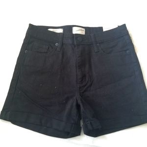 Women's High Rise Midi Shorts Size 6 Black